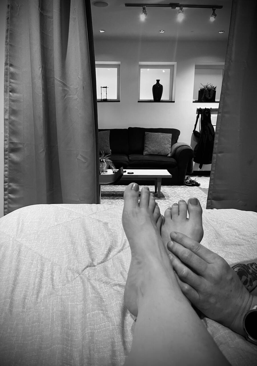 Footslave